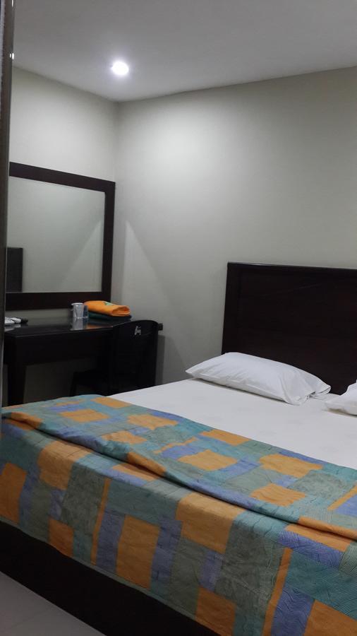 Leon Inn Jodoh Square Batam Dış mekan fotoğraf